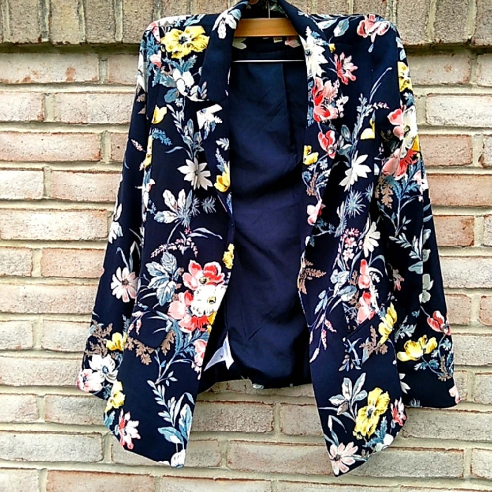 LOFT | Floral blazer size 4